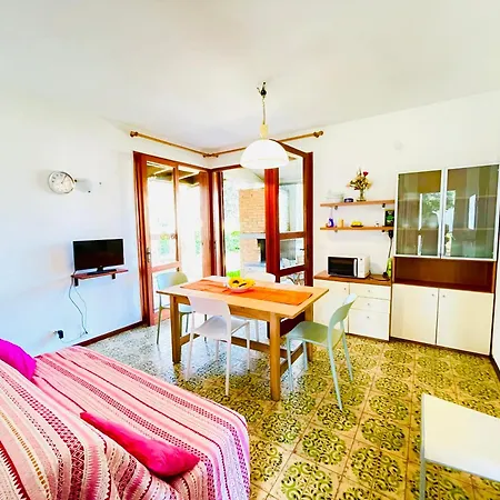 Lucia Apartmán *